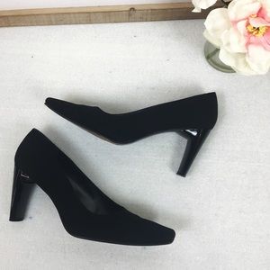 Stuart Weitzman vintage square toe black pumps 6.5